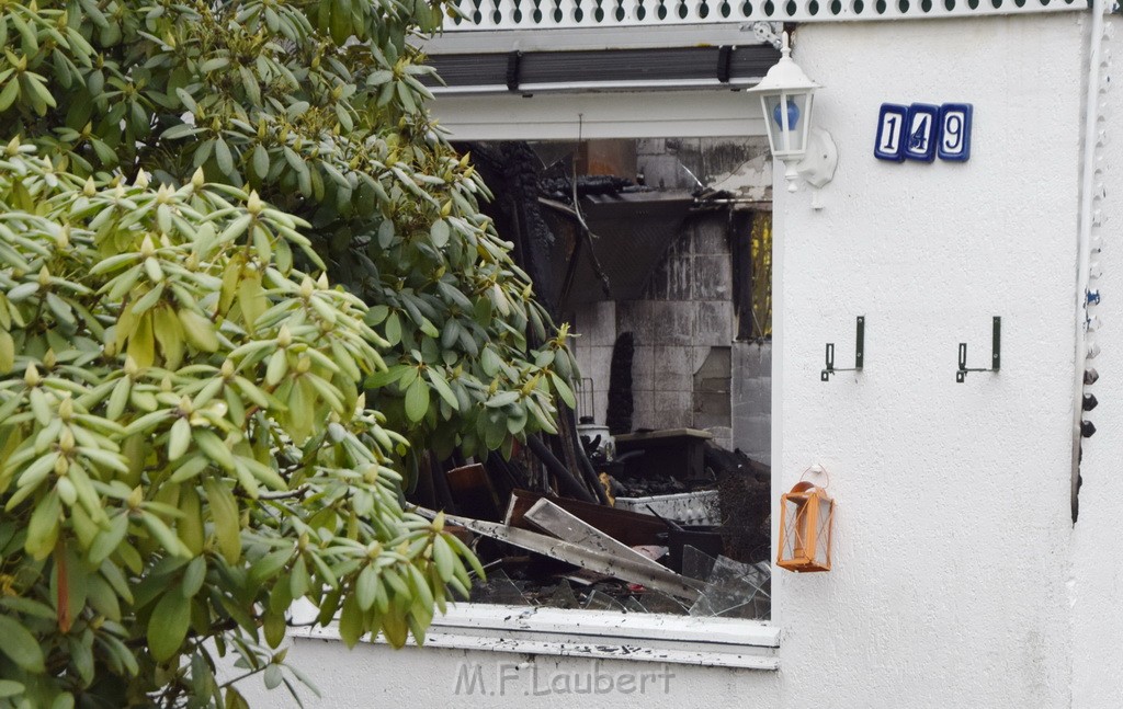 Wieder Laubenbraende Koeln Fuehlingen Kriegerhofstr P020.JPG - Miklos Laubert